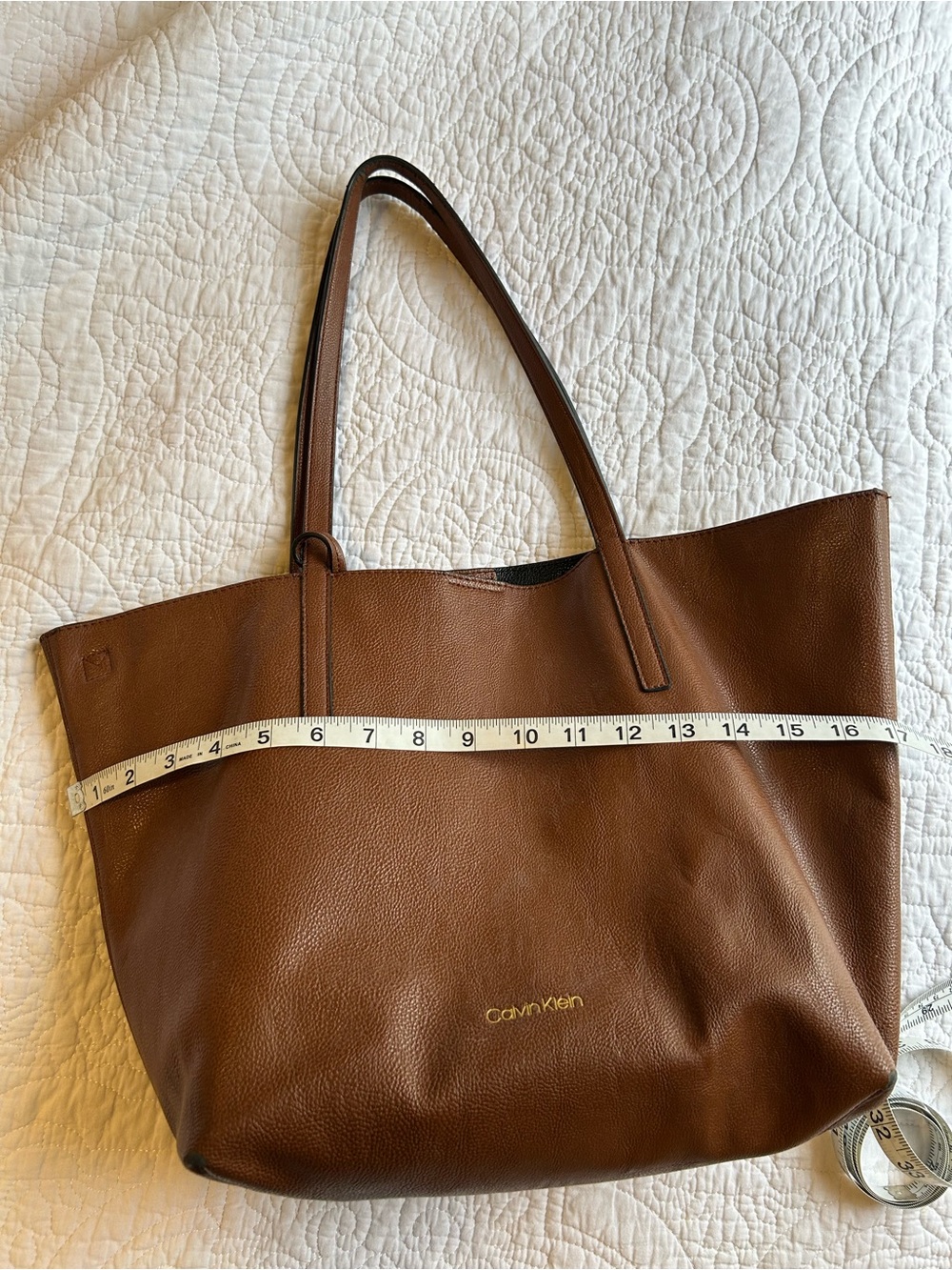 Calvin Klein Chestnut Brown Leather Tote with Gold Tags and matching wallet - Picture 9 of 10
